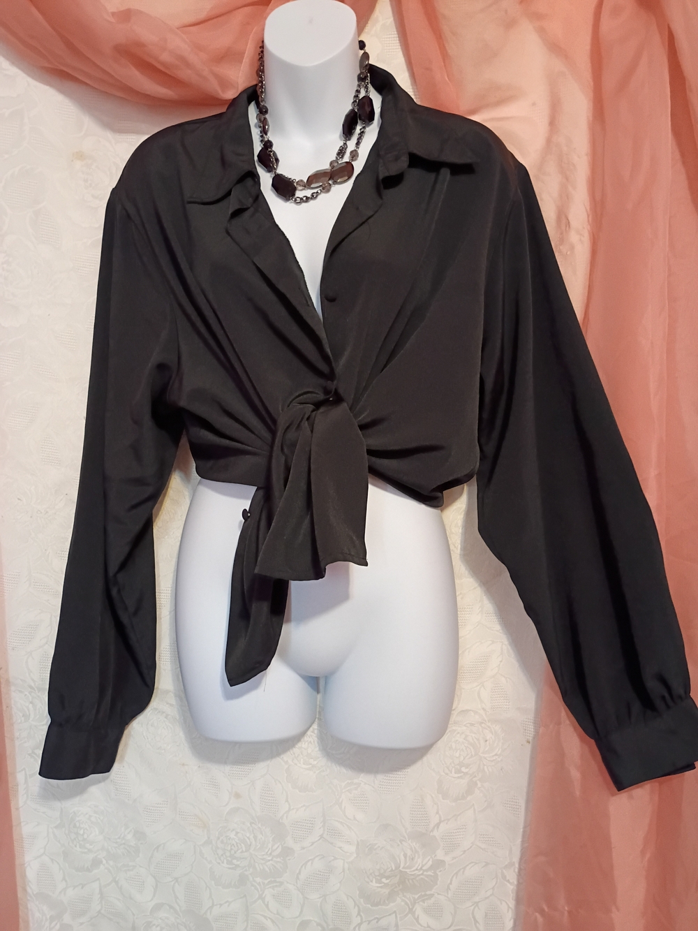 Yves St. Clair Ladies Black Tie-Front Blouse Sz 20W